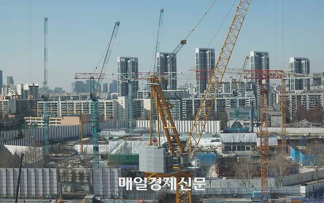 서울의 한 아파트 건설 현장. 매경DB