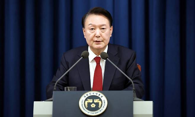 윤석열 전 대통령이 2024년 12월3일 긴급담화를 통해 비상계엄을 선포하고 있는 모습. 세계일보 자료사진