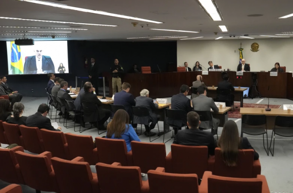 자이르 보우소나루 브라질 전 대통령에 대한 재판이 지난 10일 브라질리아에 있는 연방대법원에서 열렸다. AP 연합뉴스