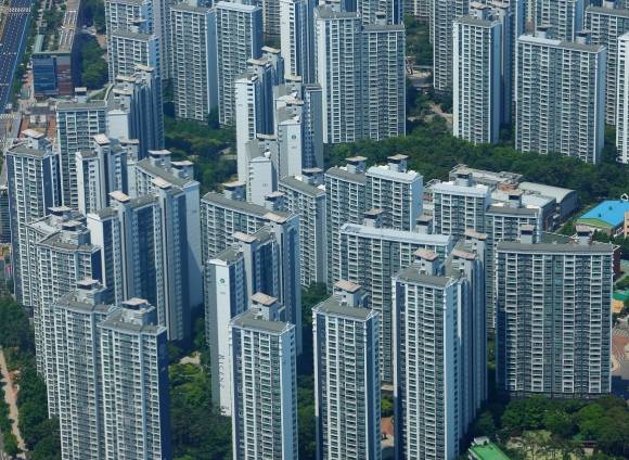 서울의 한 아파트 단지 모습. 연합뉴스