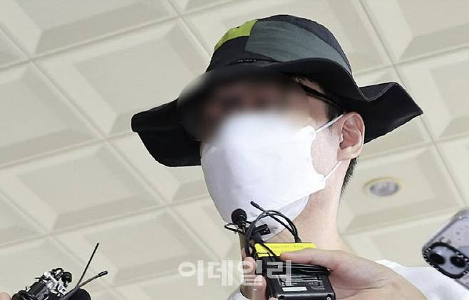 지난해 은평구 한 아파트 단지서 일본도로 40대 가장을 살해한 30대 백 모 씨가 2심 첫 재판에서 심신미약을 주장하며 감형을 요구했다. (사진=뉴스1)