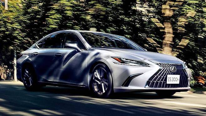 렉서스 ES300h