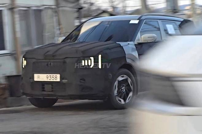 기아 '셀토스 풀체인지' 테스트카 (출처 : 힐러TV)