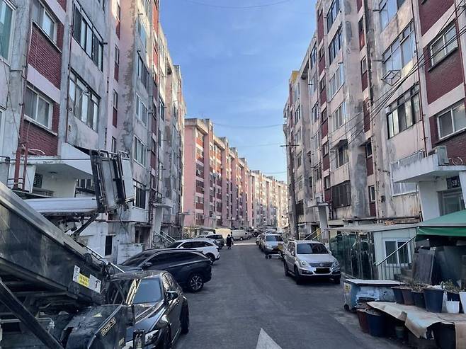 서울 용산구 중산시범아파트 전경. /용산구청 제공