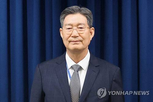 오광수 민정수석. 연합뉴스