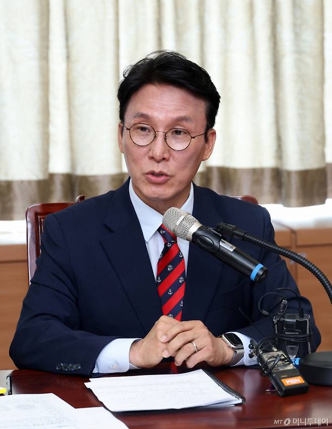 김민석 국무총리 후보자가 13일 서울 종로구 통의동 금융감독연수원에 마련된 청문회 준비단 사무실에서 열린 밥상물가 안정을 위한 경청 간담회에서 발언하고 있다. (공동취재) 2025.6.13/뉴스1  Copyright (C) 뉴스1. All rights reserved. 무단 전재 및 재배포,  AI학습 이용 금지. /사진=(서울=뉴스1) 임세영 기자