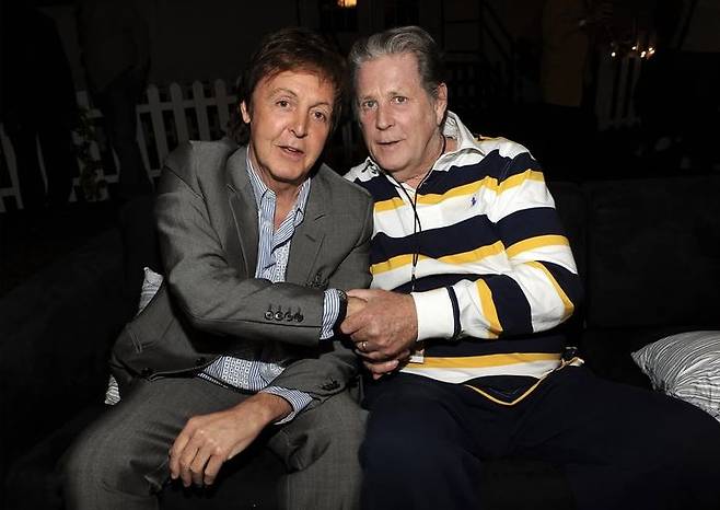 [서울=뉴시스] 폴 매카트니, 브라이언 윌슨. (사진 = 인스타그램 캡처) 2025.06.13. photo@newsis.com *재판매 및 DB 금지