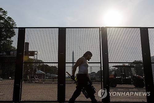 열병식 준비 중인 워싱턴 DC 모습 [AP=연합뉴스. 재판매 및 DB 금지]