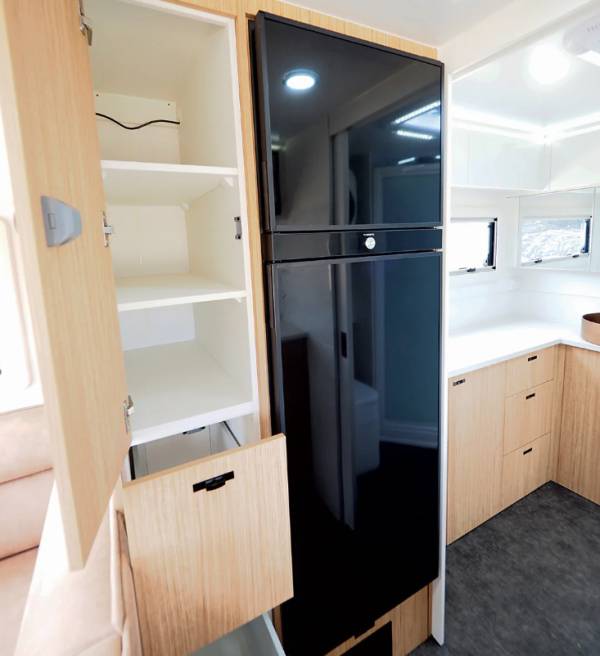 출처 : 캐러밴월드