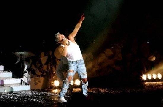 Internet_20250615_024926_1.jpeg 한국의 프레디 머큐리 .jpg