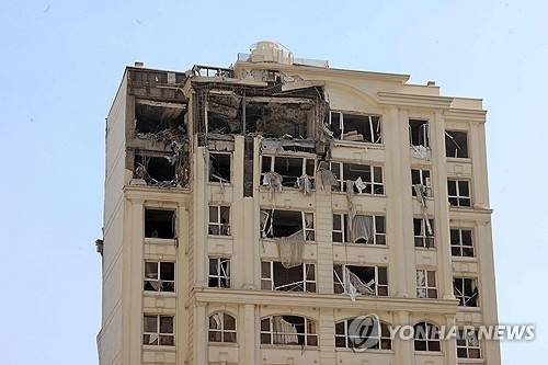 ▲ 이스라엘의 폭격을 맞은 테헤란 건물 [AFP/타스님뉴스 연합뉴스 자료사진 재판매 및 DB 금지]