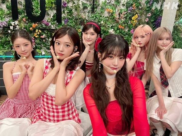 ‘MZ 워너비 아이콘’ 아이브(IVE: 안유진·가을·레이·장원영·리즈·이서)가 다채로운 활약으로 글로벌 팬들을 사로잡았다.