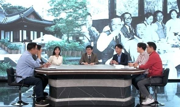 TV CHOSUN ‘모-던인물史 미스터.리’ 제공