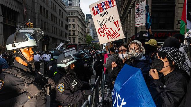 뉴욕 반트럼프 시위