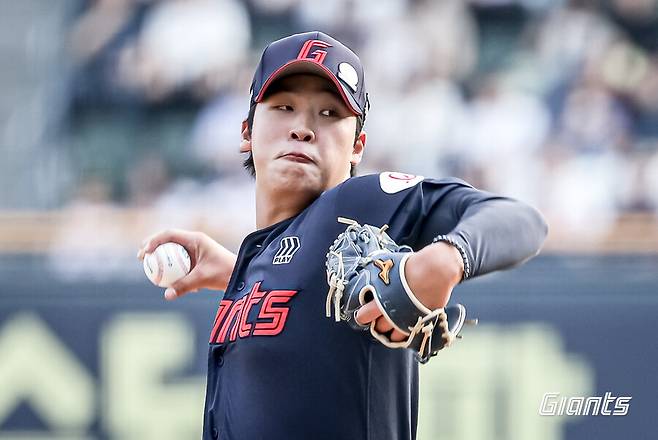 ▲ 15일 인천 SSG전에서 시즌 3승째에 도전하는 이민석 ⓒ롯데 자이언츠