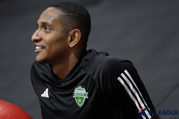 K리그1 전북 현대 시절 에르난데스. 사진┃한국프로축구연맹