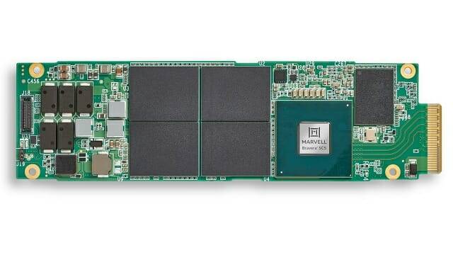 브라베라 SC5를 탑재한 기업용 SSD 시제품. (사진=마벨)