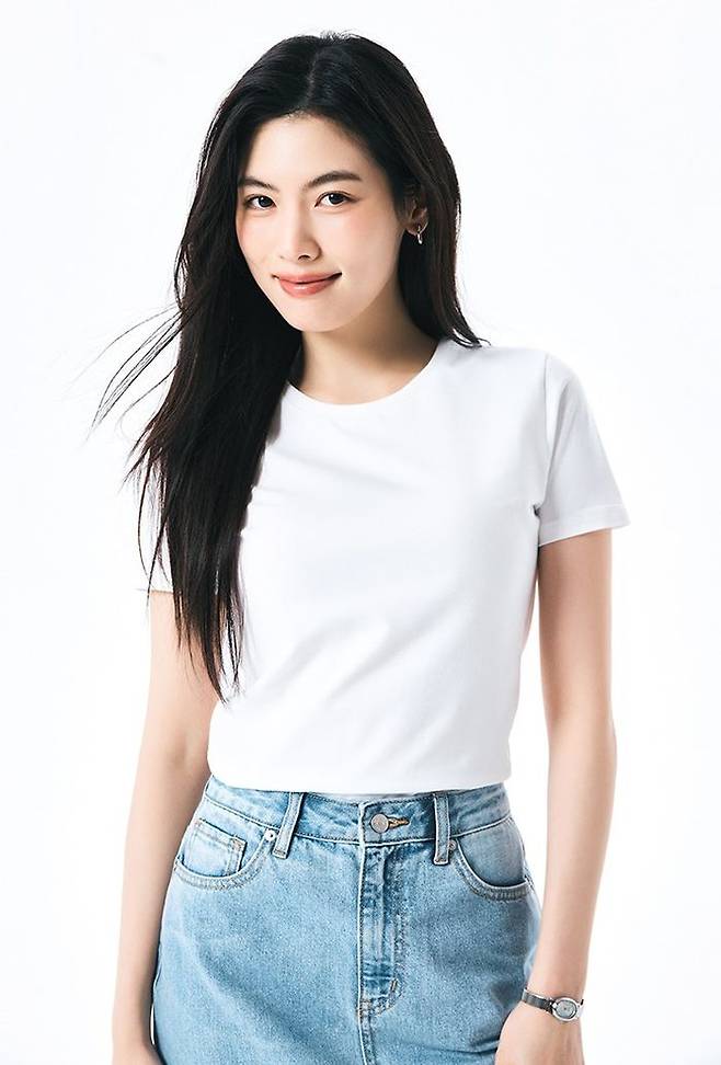 스파오 코튼 스판 반팔티.ⓒ이랜드