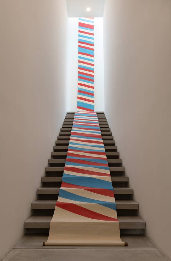 패트릭 세투르, Progress,1968, printed fabric,1362x79cm[사진 인당뮤지엄]