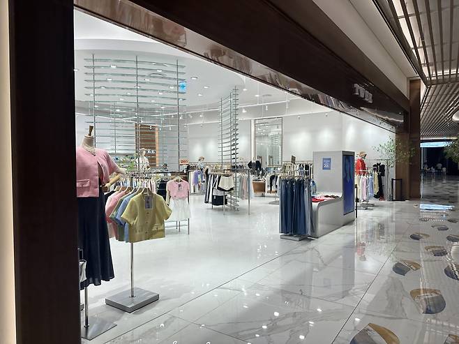 A clothing store in Inspire Entertainment Resort [WOO JI-WON]