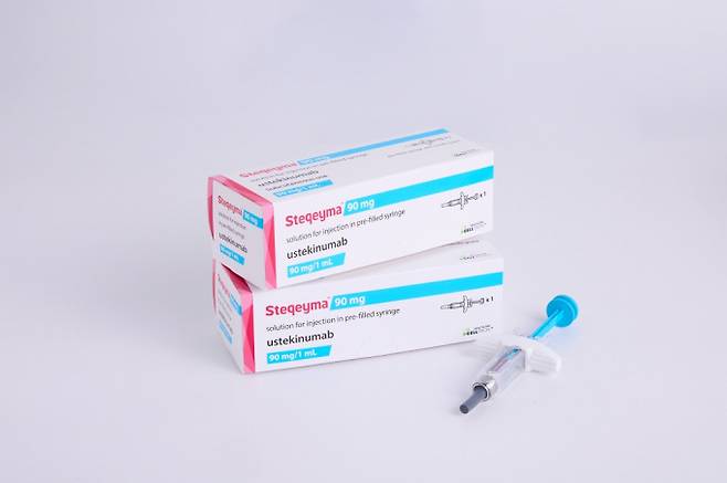 셀트리온과 삼성바이오에피스가 각기 다른 전략으로 일본 스텔라라(성분명 우스테키누맙) 바이오시밀러의 시장 공략에 나섰다. 사진은 셀트리온의 스텔라라 바이오시밀러 스테키마. /사진=셀트리온