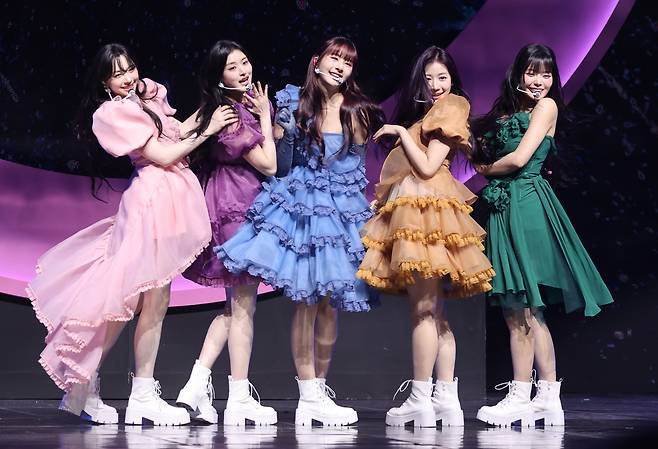 전속분쟁 이후 재정비한 걸그룹 피프티피프티 [연합]