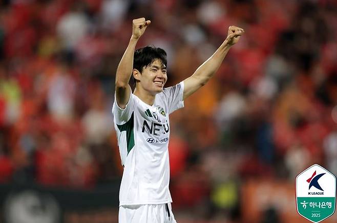 [서울=뉴시스] 프로축구 K리그1 전북현대의 전진우. (사진=한국프로축구연맹 제공) *재판매 및 DB 금지