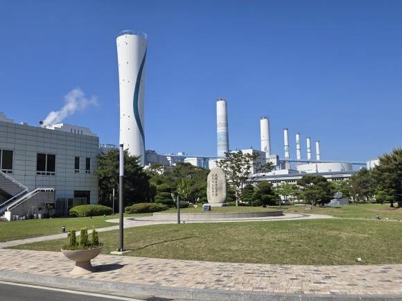 한국서부발전 태안화력발전소. 서울신문DB