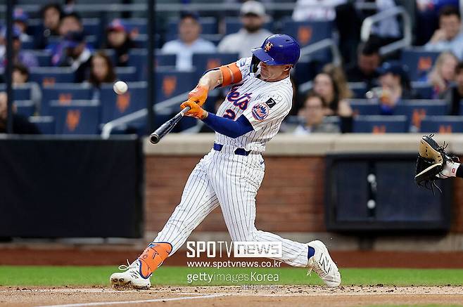 ▲ 제러드 영은 올해 빅리그 재도전을 선택했지만 아직 확실하게 자리를 잡지는 못하고 있다