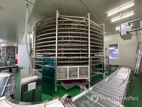 사고 발생한 시화공장 내 스파이럴 냉각 컨베이어 [경기 시흥소방서 제공. 재판매 및 DB 금지]