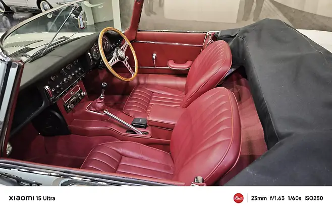 a1431cac322eb450ba332b619b32c4b1315f68272b6fddd1d37f4e8331c1f7ae8b0c63ad23