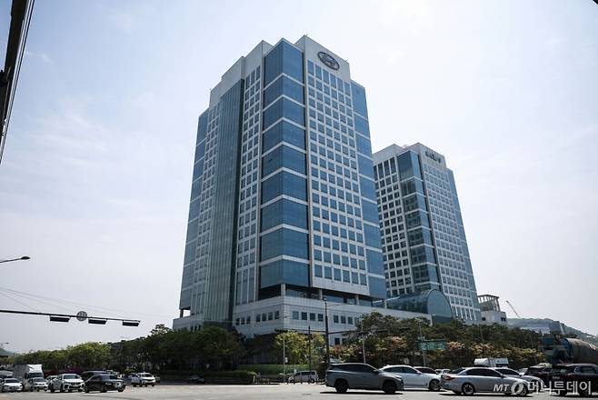 [서울=뉴시스] 정병혁 기자 = 서울 서초구 현대자동차 양재 사옥. 2025.04.24. jhope@newsis.com /사진=정병혁
