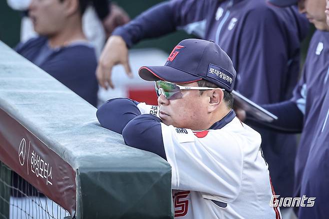 김태형 롯데 감독이 17일부터 3일간 사직구장에서 펼쳐질 한화와 홈경기에서도 묘수를 꺼내들지 주목된다. 사진제공｜롯데 자이언츠