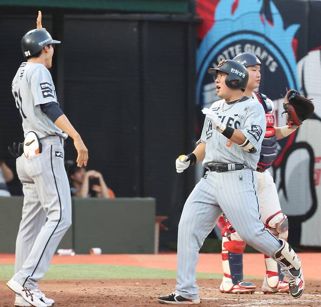 ▲ 한화 안치홍 3점홈런 ⓒ연합뉴스