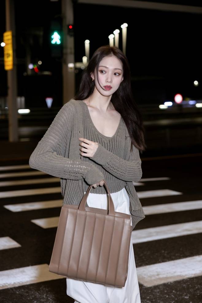 이성경. 사진|막스마라