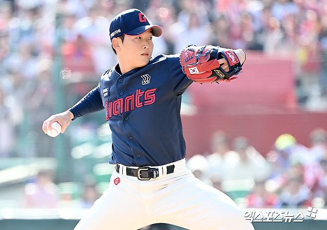 롯데 자이언츠 우완 파이어볼러 최준용이 지난 5월 14일 1군 엔트리 등록 이후 안정적인 투구를 펼치고 있다. 사진 엑스포츠뉴스 DB