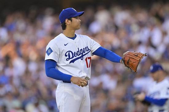663일 만에 이도류로 복귀한 LA 다저스 오타니 쇼헤이가 투수로는 1이닝 2피안타 1실점, 타석에선 4타수 2안타 2타점 1볼넷을 기록했다. 연합뉴스