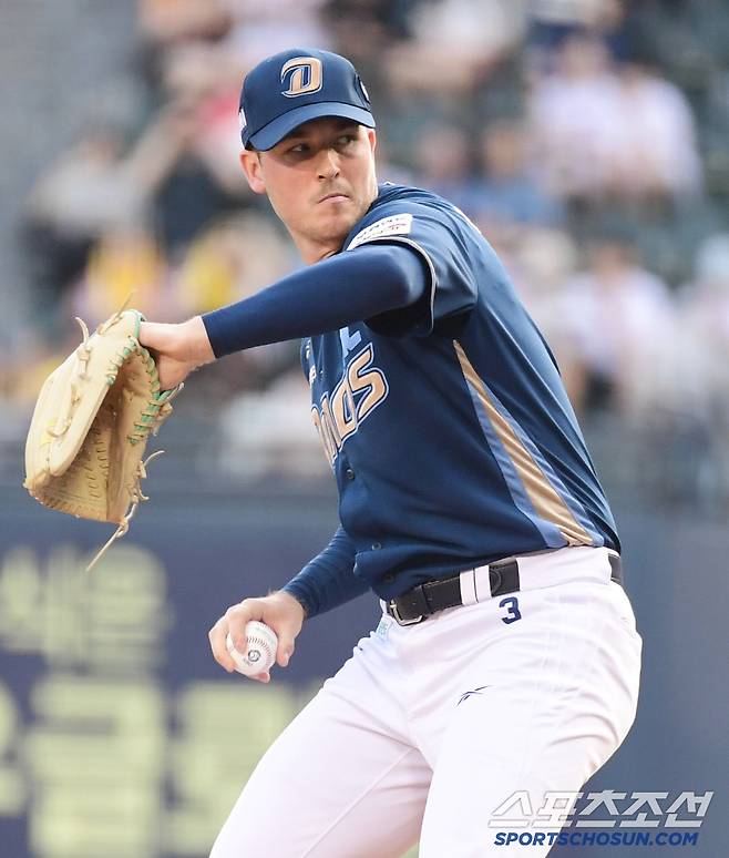 17일 잠실구장에서 열린 LG와 NC의 경기. 선발 투구하고 있는 NC 라일리. 잠실=송정헌 기자songs@sportschosun.com/2025.06.17/