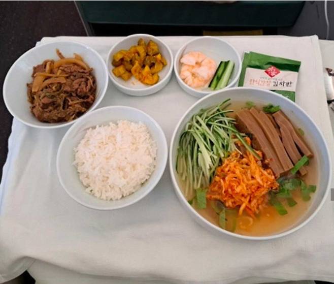 맛있다는 평이 많은 대한항공 기내식 묵밥