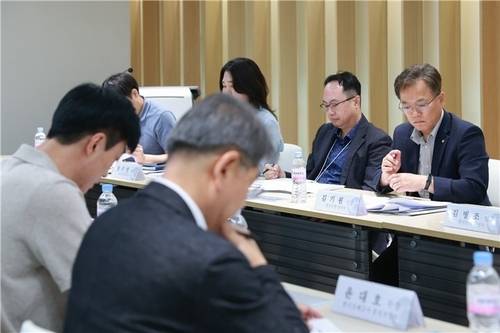 ▲ 위폐 방지 실무위원회 정기회의 [한국은행 제공=연합뉴스]