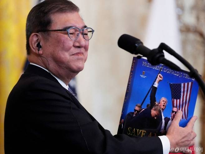 이시바 시게루 일본 총리가 지난 2월7일 도널드 트럼프 미국 대통령과 백악관에서 회담한 후 공동 기자회견을 열고 있다. / 로이터=뉴스1