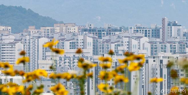 서울 시내 아파트의 모습./사진=(서울=뉴스1) 김도우 기자