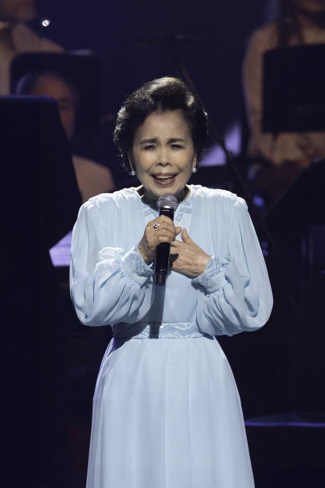 66년간 ‘전통가요 지킴이’로 살아온 가수 이미자는 지난 4월 자신을 위한 ‘고별무대’가 아닌 전통가요를 위한 ‘헌정 공연’으로 긴 활동의 마침표를 찍었다.  쇼당이엔티 제공