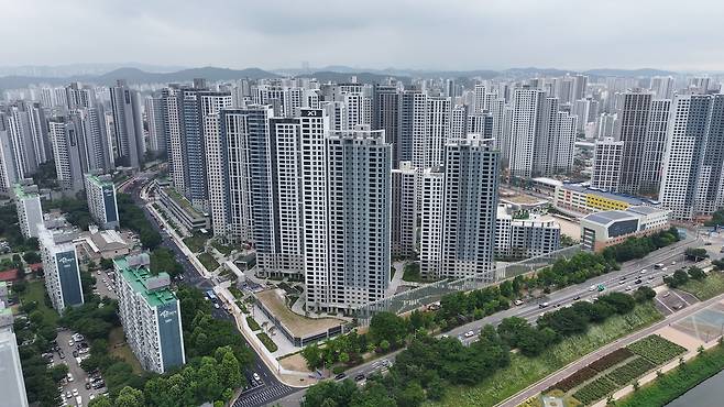 경기도 광명시 철산동에 소재한 철산자이 더 헤리티지 전경. 이건욱 PD