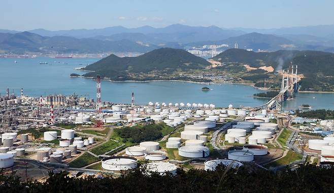 여수국가산단 전경.
