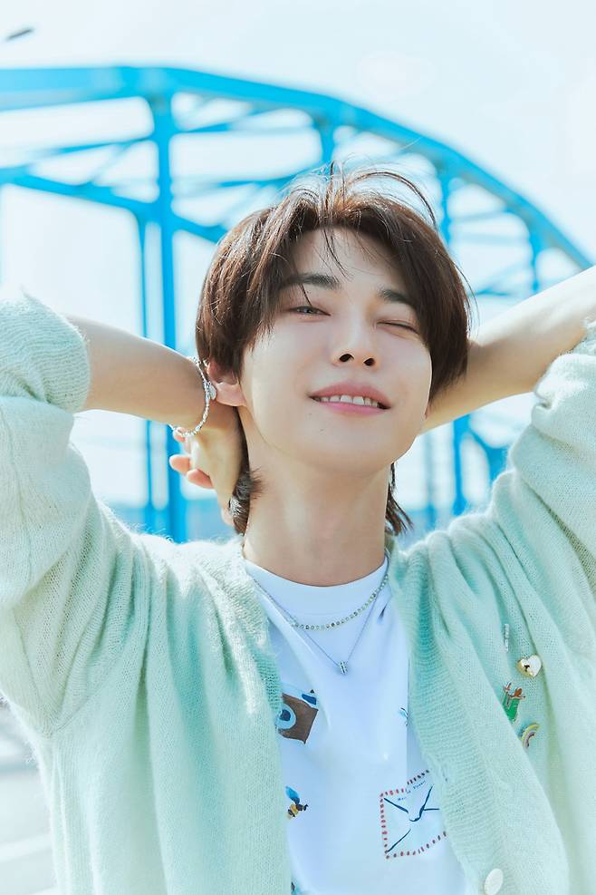 NCT 도영 두 번째 앨범 'Soar' 이미지/사진제공=에스엠엔터테인먼트