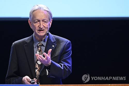 노벨상 수상자 제프리 힌턴 교수 [EPA 연합뉴스 자료사진]