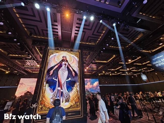 스마일게이트RPG의 야심작 '로스트아크 모바일'을 체험할 수 있는 '비전 프리뷰 플레이' 현장./사진=김동훈 기자