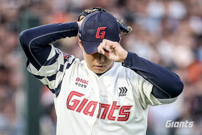 18일 롯데 2연패 탈출을 이끈 좌완 투수 홍민기. 4이닝 1실점 '깜짝' 호투로 다음 등판 기대감을 높였다. 사진=롯데 자이언츠