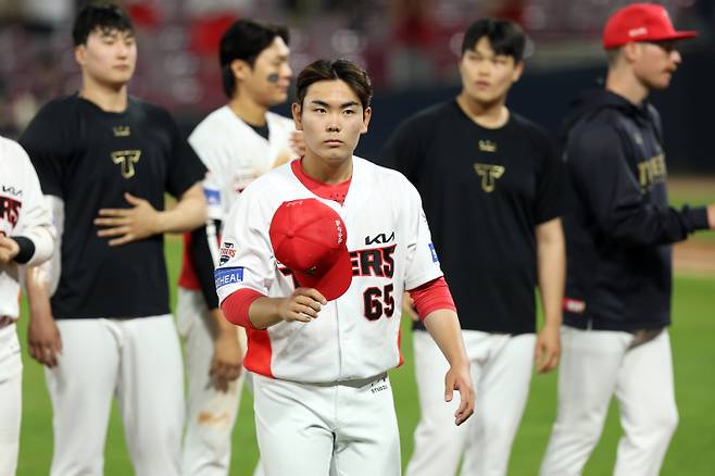 데뷔 후 무실점 기록으로 구단 역사에 이름을 남긴 오른손 투수 성영탁. KIA 제공